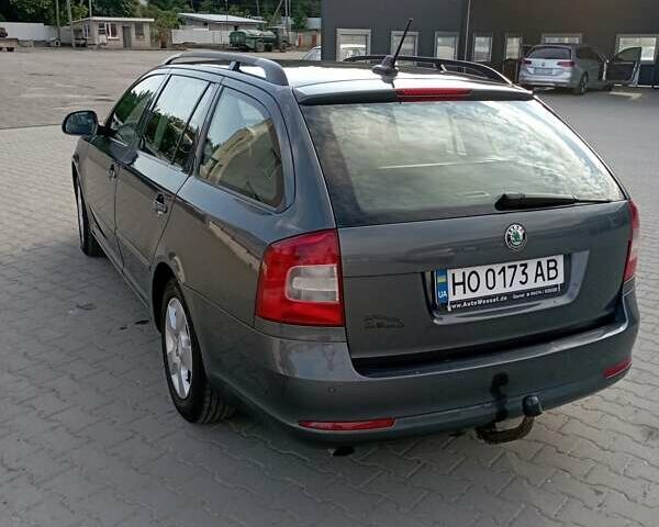 Шкода Октавия, объемом двигателя 1.6 л и пробегом 230 тыс. км за 8600 $, фото 8 на Automoto.ua