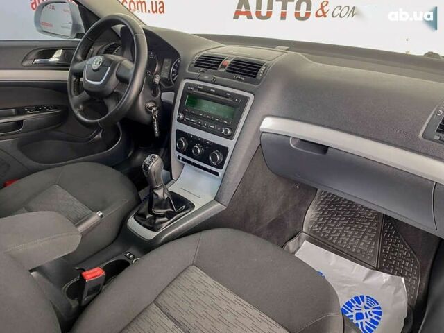 Шкода Октавия, объемом двигателя 1.8 л и пробегом 262 тыс. км за 7750 $, фото 7 на Automoto.ua
