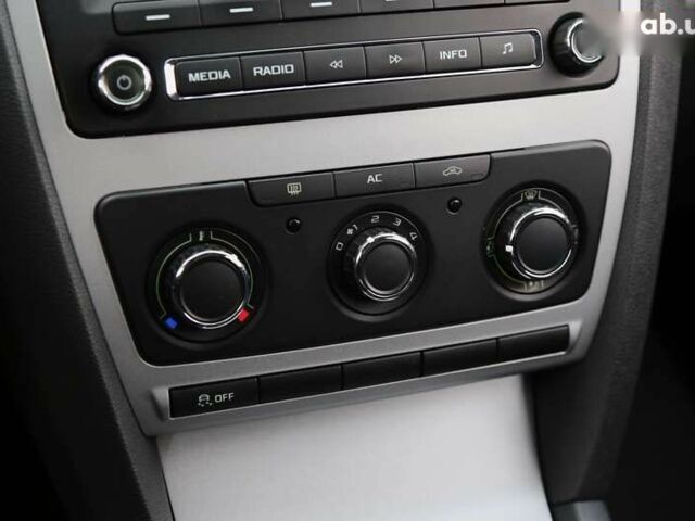 Шкода Октавія, об'ємом двигуна 1.8 л та пробігом 201 тис. км за 8900 $, фото 18 на Automoto.ua