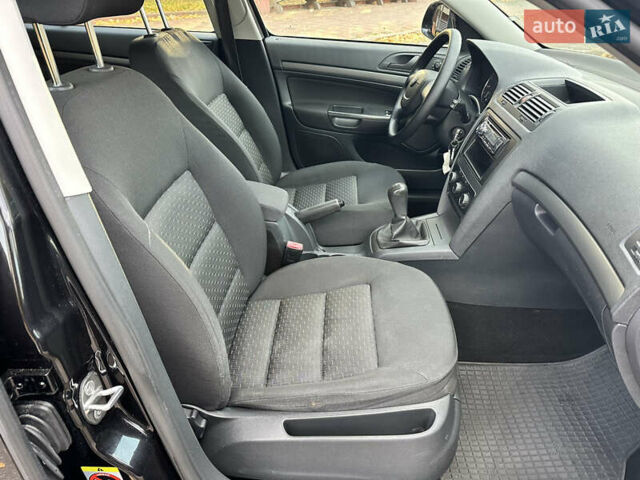 Шкода Октавія, об'ємом двигуна 1.6 л та пробігом 218 тис. км за 7999 $, фото 65 на Automoto.ua