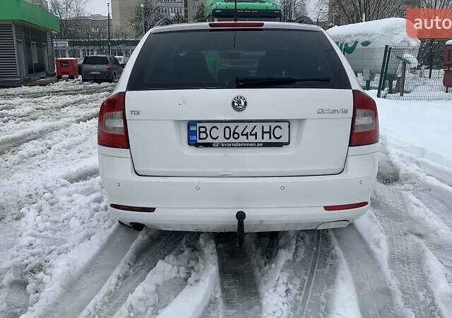 Шкода Октавия, объемом двигателя 1.6 л и пробегом 327 тыс. км за 7800 $, фото 7 на Automoto.ua