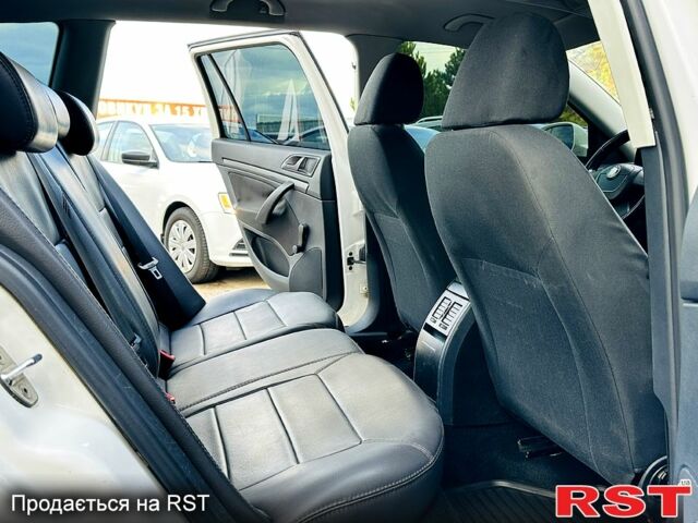 Шкода Октавия, объемом двигателя 1.6 л и пробегом 270 тыс. км за 6800 $, фото 2 на Automoto.ua