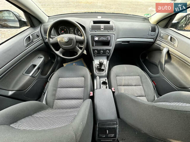 Шкода Октавія, об'ємом двигуна 1.6 л та пробігом 218 тис. км за 7999 $, фото 58 на Automoto.ua