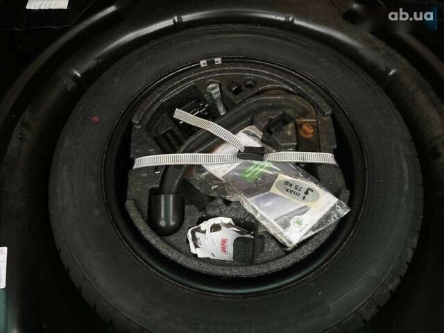 Шкода Октавія, об'ємом двигуна 1.2 л та пробігом 142 тис. км за 8599 $, фото 17 на Automoto.ua