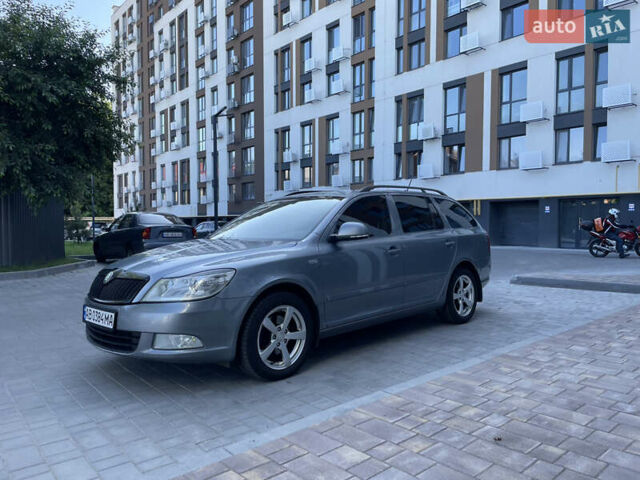 Шкода Октавия, объемом двигателя 2 л и пробегом 292 тыс. км за 8600 $, фото 3 на Automoto.ua