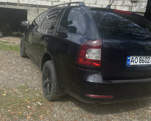 Шкода Октавия, объемом двигателя 1.6 л и пробегом 323 тыс. км за 8800 $, фото 1 на Automoto.ua