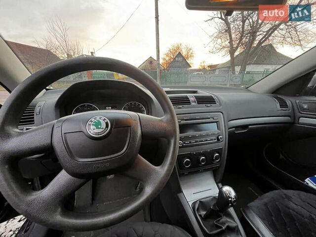 Шкода Октавия, объемом двигателя 1.6 л и пробегом 177 тыс. км за 8600 $, фото 4 на Automoto.ua