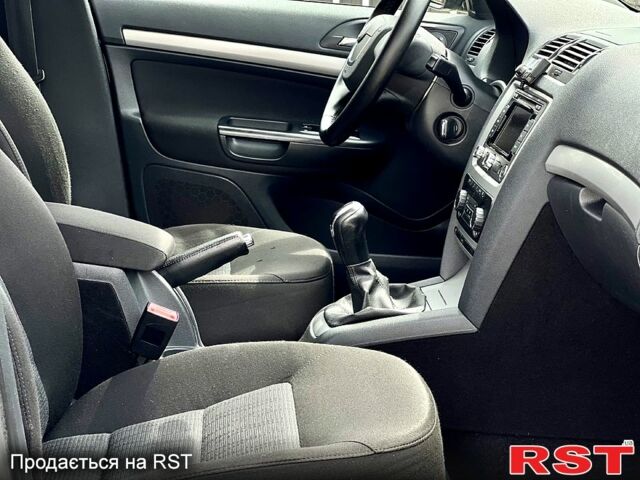 Шкода Октавия, объемом двигателя 1.4 л и пробегом 179 тыс. км за 7200 $, фото 6 на Automoto.ua