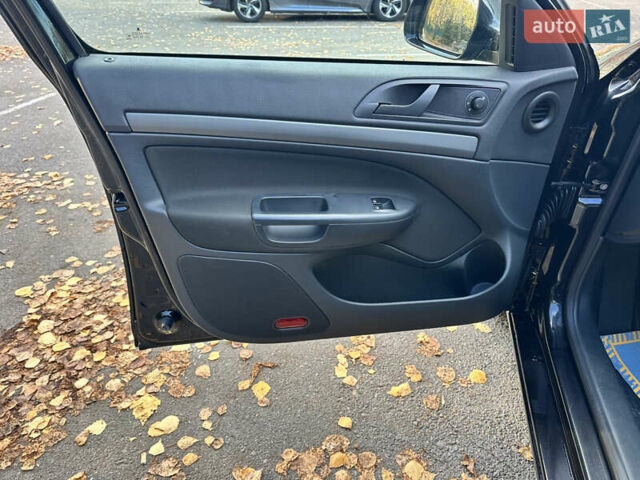 Шкода Октавія, об'ємом двигуна 1.6 л та пробігом 218 тис. км за 7999 $, фото 33 на Automoto.ua