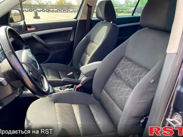 Шкода Октавия, объемом двигателя 1.6 л и пробегом 270 тыс. км за 7800 $, фото 6 на Automoto.ua
