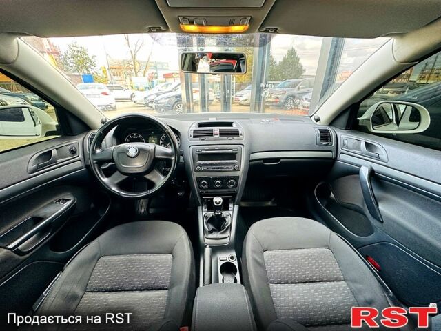 Шкода Октавия, объемом двигателя 1.6 л и пробегом 270 тыс. км за 6800 $, фото 5 на Automoto.ua