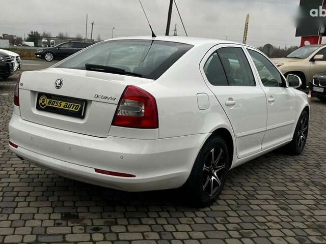 Шкода Октавия, объемом двигателя 1.6 л и пробегом 260 тыс. км за 8800 $, фото 5 на Automoto.ua