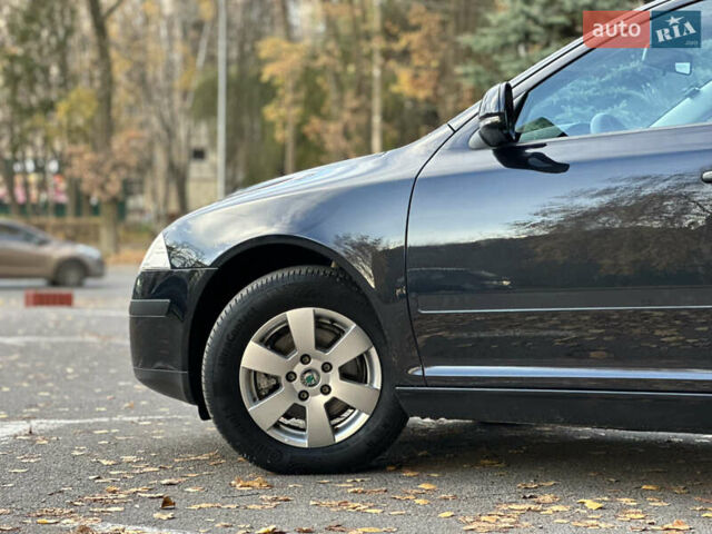 Шкода Октавія, об'ємом двигуна 1.6 л та пробігом 218 тис. км за 7999 $, фото 12 на Automoto.ua