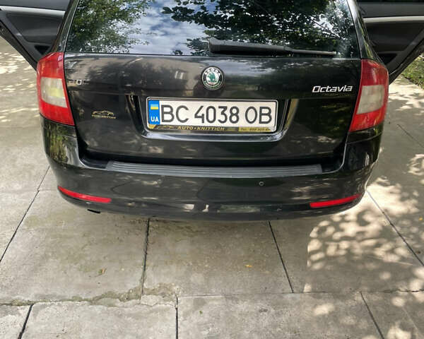 Шкода Октавия, объемом двигателя 1.6 л и пробегом 288 тыс. км за 8900 $, фото 2 на Automoto.ua