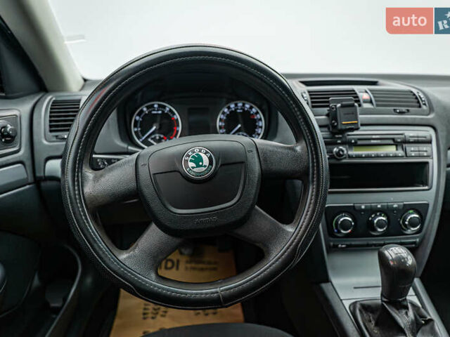 Шкода Октавия, объемом двигателя 1.4 л и пробегом 208 тыс. км за 8311 $, фото 11 на Automoto.ua