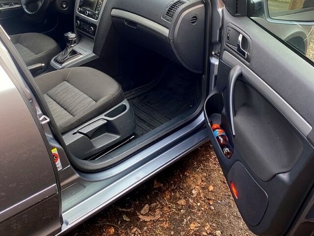 Шкода Октавия, объемом двигателя 16 л и пробегом 220 тыс. км за 7250 $, фото 6 на Automoto.ua