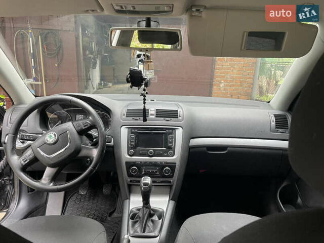 Шкода Октавия, объемом двигателя 1.6 л и пробегом 288 тыс. км за 8900 $, фото 16 на Automoto.ua