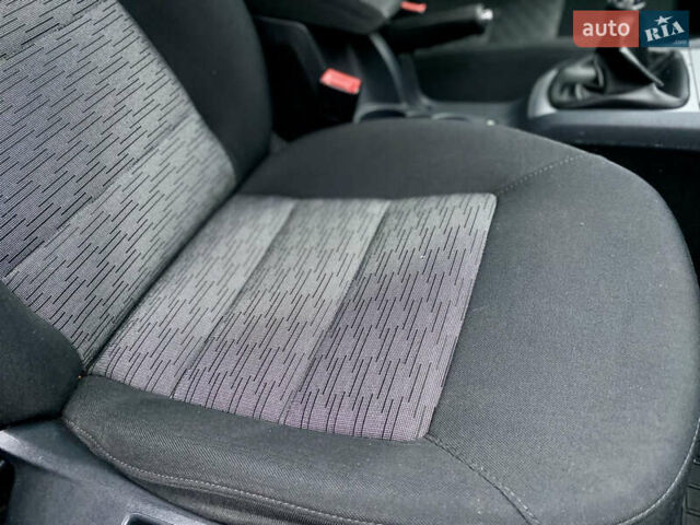 Шкода Октавия, объемом двигателя 1.6 л и пробегом 296 тыс. км за 8200 $, фото 28 на Automoto.ua