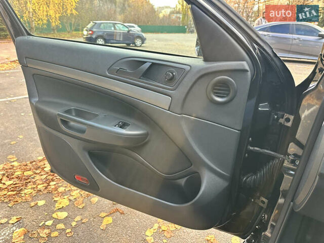 Шкода Октавія, об'ємом двигуна 1.6 л та пробігом 218 тис. км за 7999 $, фото 42 на Automoto.ua