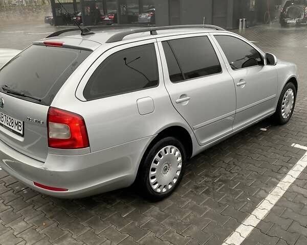 Шкода Октавия, объемом двигателя 1.98 л и пробегом 303 тыс. км за 7500 $, фото 6 на Automoto.ua