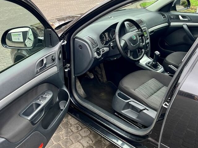 Шкода Октавія, об'ємом двигуна 1.8 л та пробігом 171 тис. км за 8999 $, фото 4 на Automoto.ua