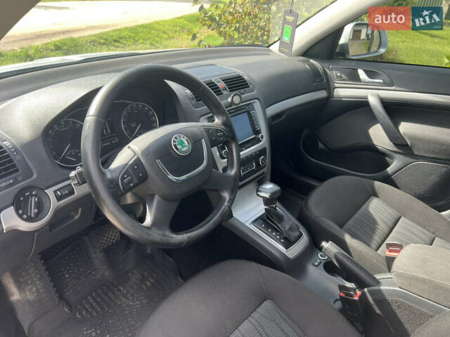 Шкода Октавія, об'ємом двигуна 2 л та пробігом 270 тис. км за 9100 $, фото 8 на Automoto.ua