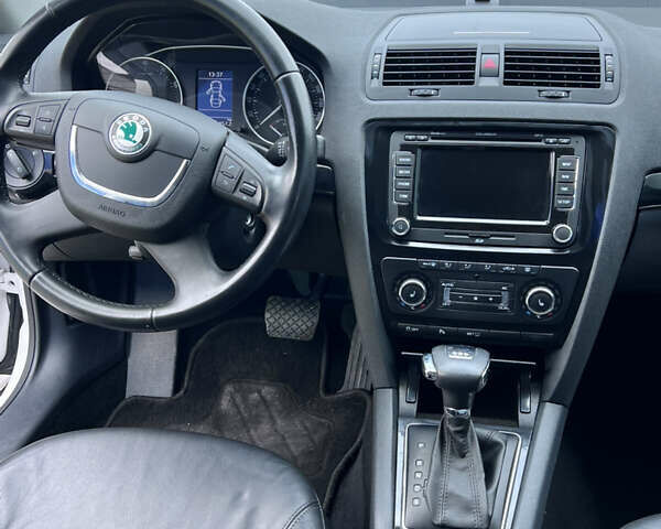 Шкода Октавия, объемом двигателя 1.8 л и пробегом 191 тыс. км за 10300 $, фото 11 на Automoto.ua