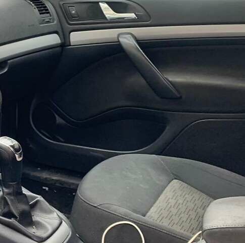 Шкода Октавия, объемом двигателя 1.6 л и пробегом 327 тыс. км за 7800 $, фото 2 на Automoto.ua