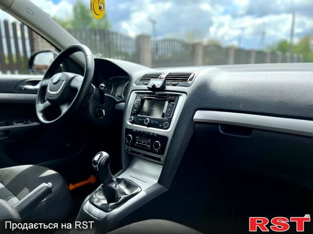 Шкода Октавия, объемом двигателя 1.4 л и пробегом 179 тыс. км за 7200 $, фото 4 на Automoto.ua