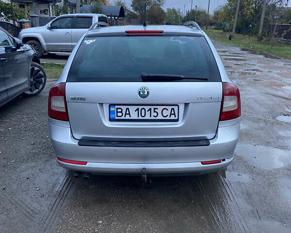 Шкода Октавія, об'ємом двигуна 2 л та пробігом 350 тис. км за 9000 $, фото 3 на Automoto.ua
