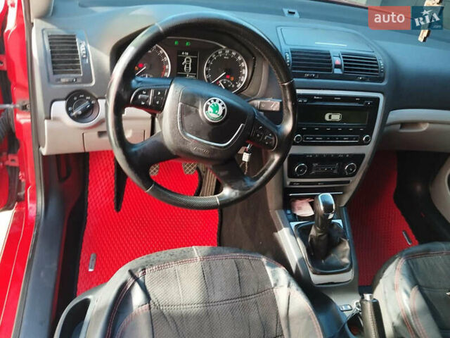 Шкода Октавия, объемом двигателя 0 л и пробегом 263 тыс. км за 8500 $, фото 2 на Automoto.ua