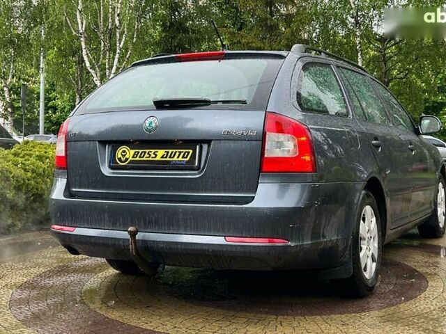 Шкода Октавия, объемом двигателя 1.6 л и пробегом 210 тыс. км за 9450 $, фото 6 на Automoto.ua