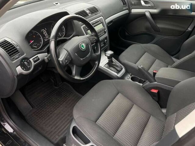 Шкода Октавія, об'ємом двигуна 1.2 л та пробігом 142 тис. км за 8599 $, фото 27 на Automoto.ua