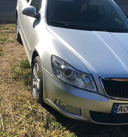 Шкода Октавия, объемом двигателя 1.6 л и пробегом 215 тыс. км за 8500 $, фото 1 на Automoto.ua