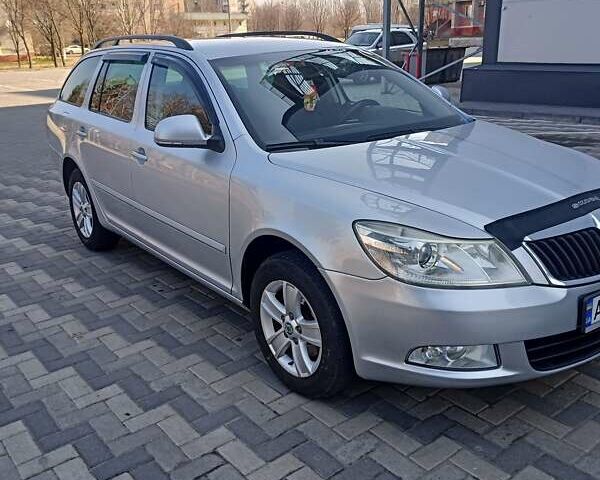 Шкода Октавія, об'ємом двигуна 1.6 л та пробігом 240 тис. км за 8000 $, фото 4 на Automoto.ua