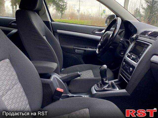 Шкода Октавия, объемом двигателя 1.4 л и пробегом 167 тыс. км за 7500 $, фото 8 на Automoto.ua