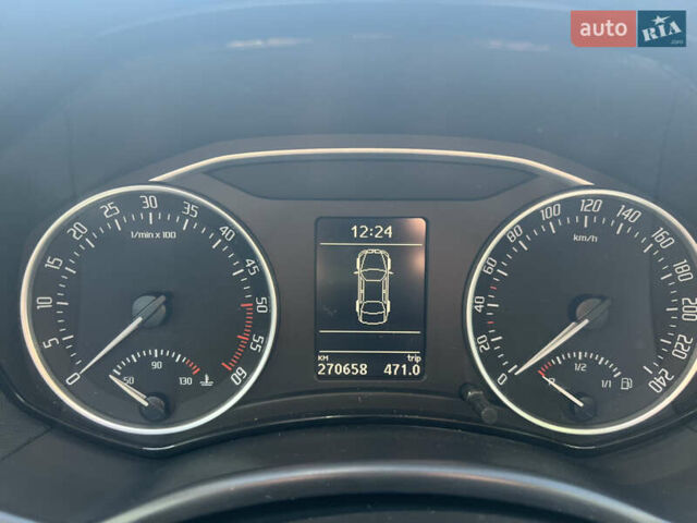 Шкода Октавія, об'ємом двигуна 2 л та пробігом 270 тис. км за 9100 $, фото 12 на Automoto.ua