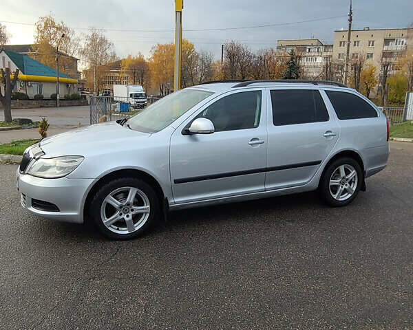 Шкода Октавия, объемом двигателя 1.6 л и пробегом 320 тыс. км за 7850 $, фото 2 на Automoto.ua