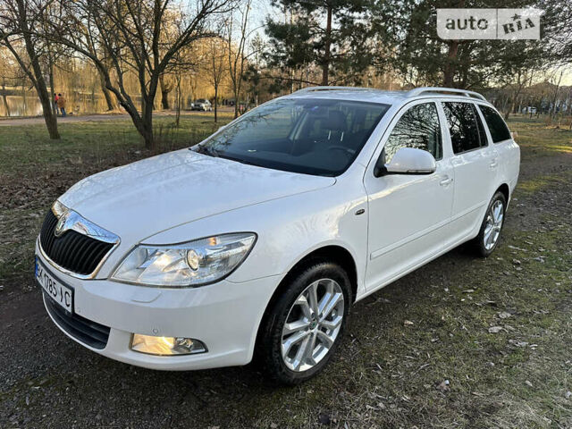 Шкода Октавія, об'ємом двигуна 2 л та пробігом 285 тис. км за 12200 $, фото 3 на Automoto.ua