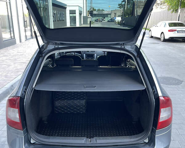 Шкода Октавия, объемом двигателя 2 л и пробегом 292 тыс. км за 8600 $, фото 18 на Automoto.ua