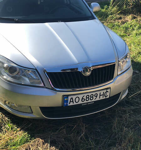 Шкода Октавия, объемом двигателя 1.6 л и пробегом 215 тыс. км за 8500 $, фото 2 на Automoto.ua