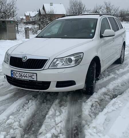Шкода Октавия, объемом двигателя 1.6 л и пробегом 327 тыс. км за 7800 $, фото 3 на Automoto.ua