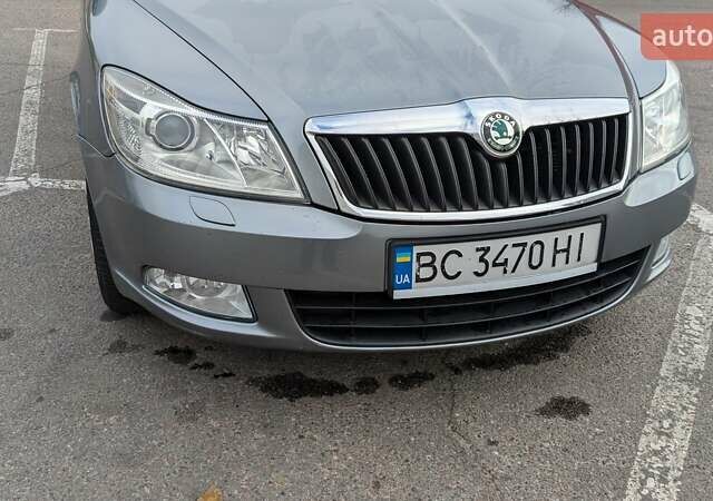 Шкода Октавія, об'ємом двигуна 1.6 л та пробігом 152 тис. км за 11000 $, фото 4 на Automoto.ua