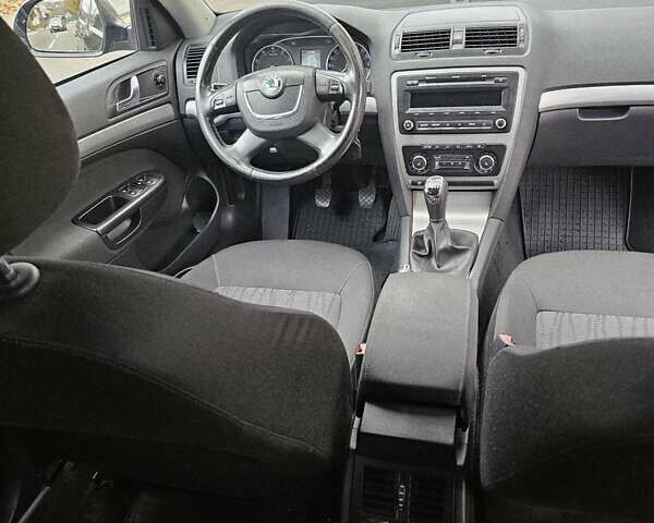 Шкода Октавия 2013 в Стрые на Automoto.ua Шкода Октавия, объемом двигателя 1.8 л и пробегом 190 тыс. км за 7900 $, фото 3 на Automoto.ua