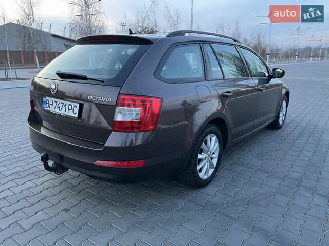Шкода Октавия, объемом двигателя 1.6 л и пробегом 290 тыс. км за 9500 $, фото 8 на Automoto.ua