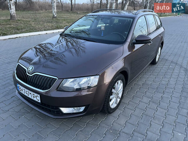 Шкода Октавия, объемом двигателя 1.6 л и пробегом 290 тыс. км за 9500 $, фото 1 на Automoto.ua
