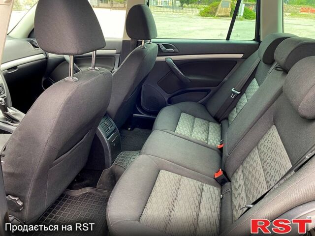 Шкода Октавия, объемом двигателя 1.6 л и пробегом 327 тыс. км за 7900 $, фото 4 на Automoto.ua