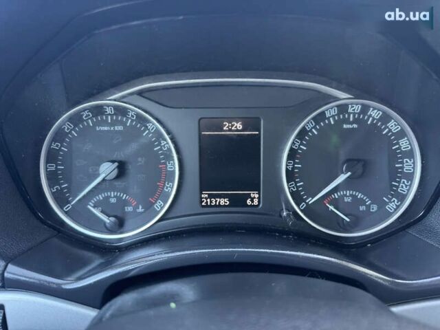 Шкода Октавія, об'ємом двигуна 1.6 л та пробігом 213 тис. км за 9750 $, фото 13 на Automoto.ua