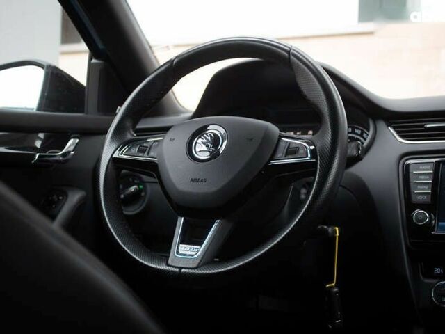 Шкода Октавія, об'ємом двигуна 2 л та пробігом 171 тис. км за 15900 $, фото 12 на Automoto.ua
