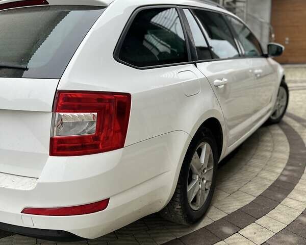Шкода Октавия, объемом двигателя 1.6 л и пробегом 280 тыс. км за 9900 $, фото 3 на Automoto.ua